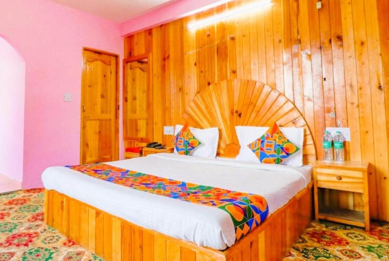 Hotel Forest Retreat With Mountain View Best Property In Manali Hp - Manali (Himachal Pradesh), Manali